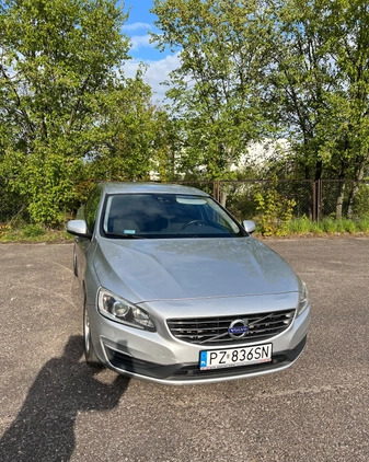 Volvo V60 cena 49900 przebieg: 235423, rok produkcji 2016 z Swarzędz małe 67